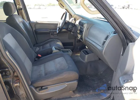 2005 Ford Explorer Sport Trac Adrenalin/Xls/Xlt from USA, damaged, VIN 1FMZU67K55UB69688